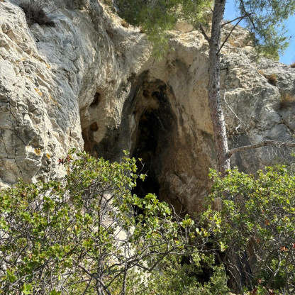 Rando du 04 10  La grotte des amandiers St Julien les Martigues